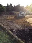 Bagger, Bau der Trauerhalle